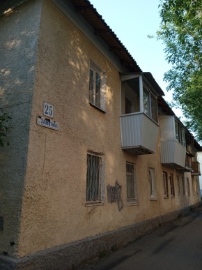 пер. Замятина,25 в Евпатории - evpatoriya.yutvil.ru